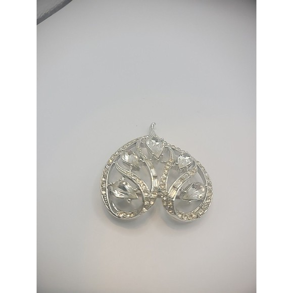 Vintage Coro Pin Brooch Ornate Heart Crystal Teardrop Jewelry Costume - Picture 8 of 16